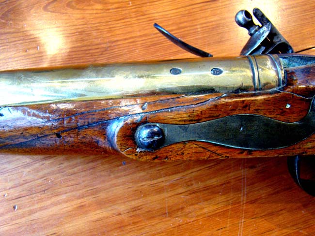 A British Navy brass barreled flintlock blunderbuss by James Farmer dated 1744 — image 6